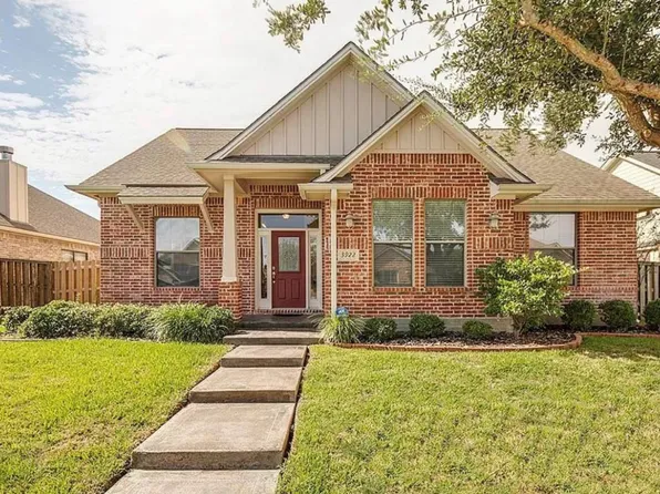 3922 Devrne Dr, College Station, TX 77845