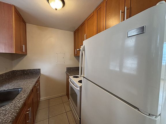 2nd image of 94-494 Farrington Hwy #302