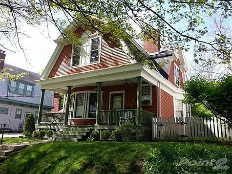 1st image of 685 Elsmere Park