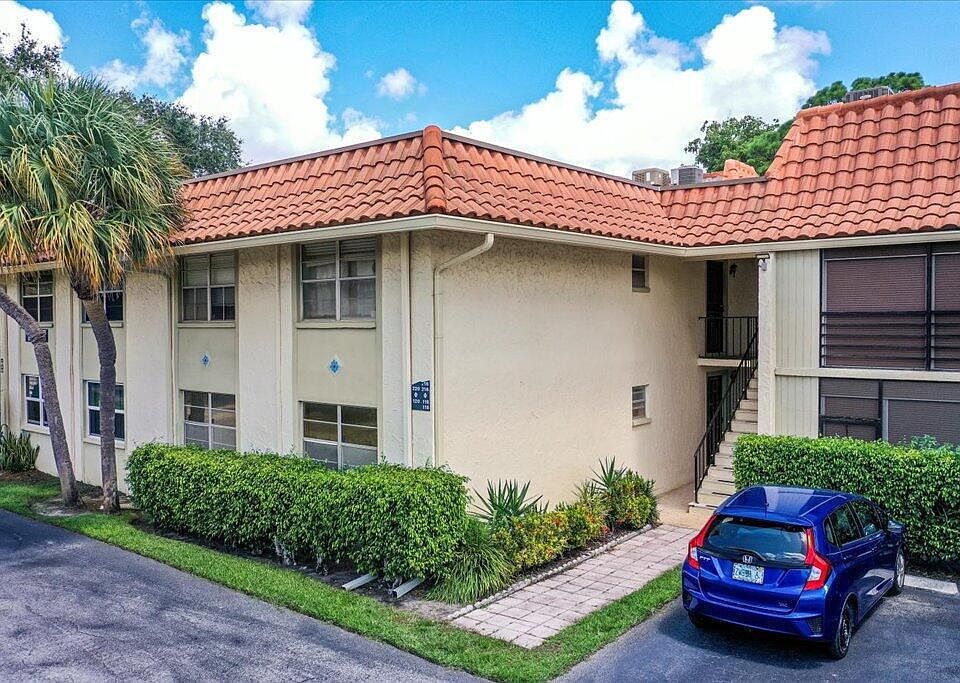 1st image of 1124 NW 13th St APT 120A