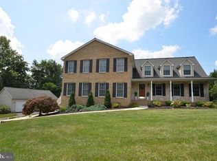 2153 Enoff Dr, Westminster, MD 21157