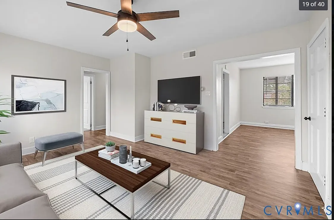 2 bed, 1000 sqft, $1,600 — Photo 2