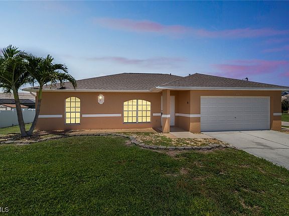 3rd image of 4022 SW 8th Ct