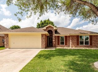 1012 Kingsley Dr, Fort Worth, TX 76179