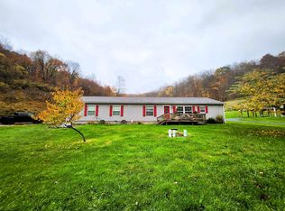 2889 Daybrook Rd, Fairview, WV 26570