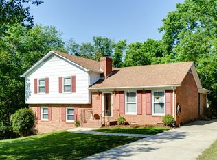 7830 Old North Ct, Charlotte, NC 28270