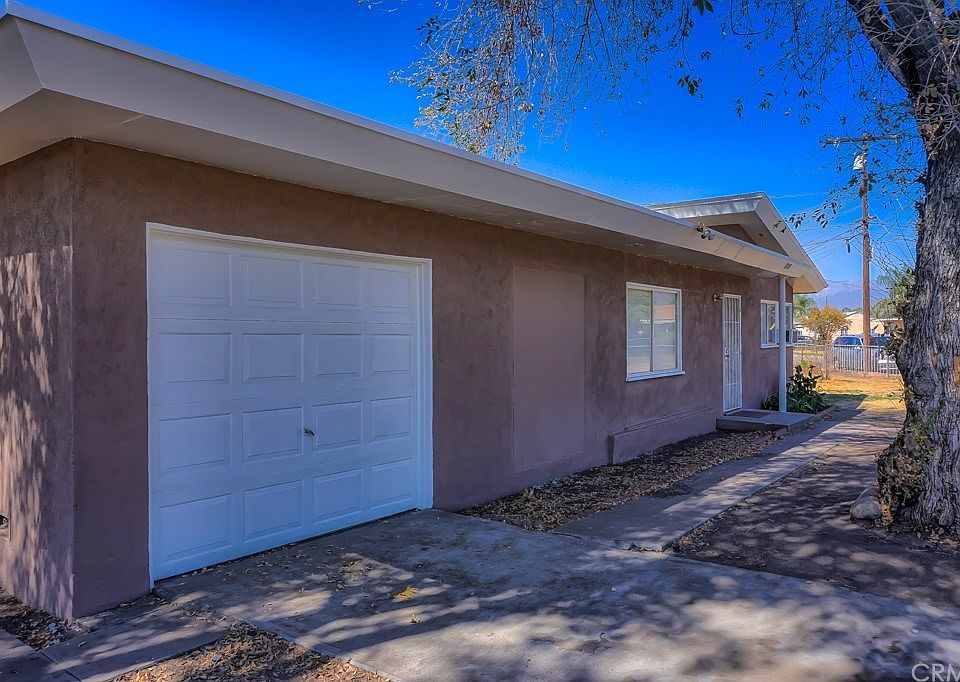 1st image of 7810 Fairfax Ln