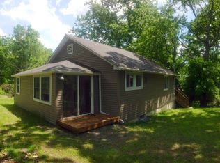 112 Pueblo Dr, Milford, PA 18337