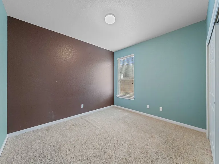 141 Springtree Gate — Photo 27