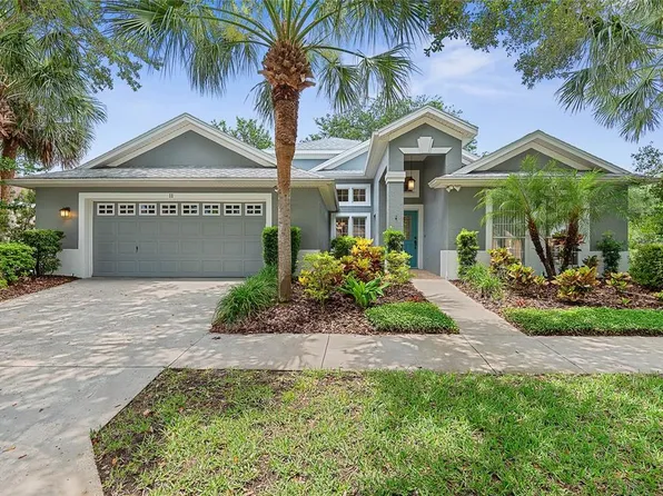 11 St Andrews Ct, Palm Coast, FL 32137