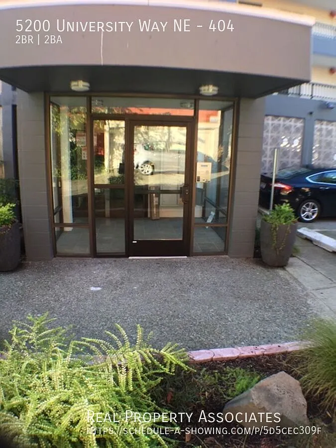 *City Views* -2b/2b Largecorner & Bright Apartment In The University District - Avail 9/12/23 - U... — Photo 3