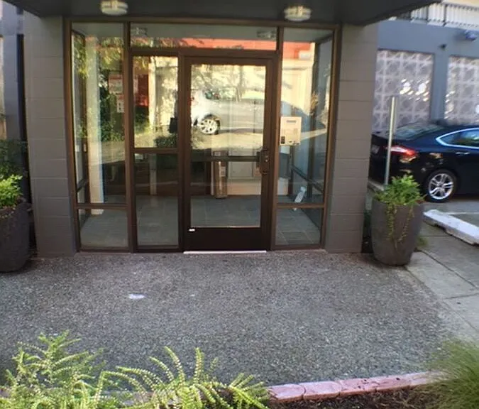 5200 University Way NE #404 — Photo 3
