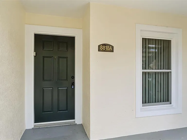 8818 Grand Palms Cir #A — Photo 2