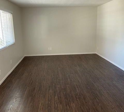 3rd image of 648 Felton Way #D11