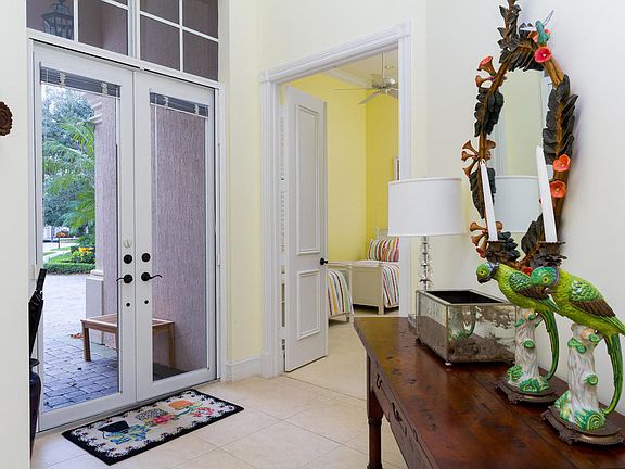 3rd image of 1624 Weybridge Cir