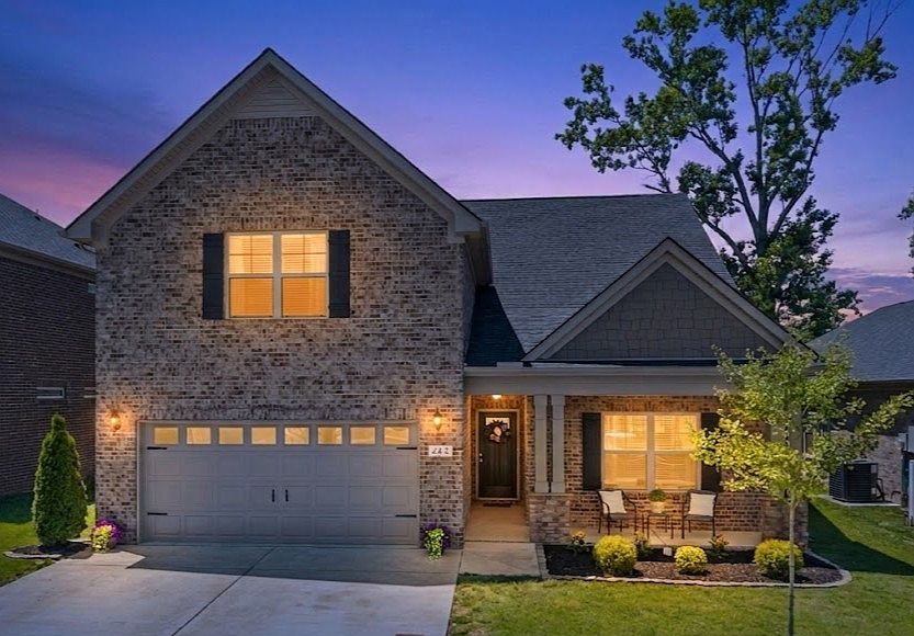 1st image of 262 Thorpe Dr