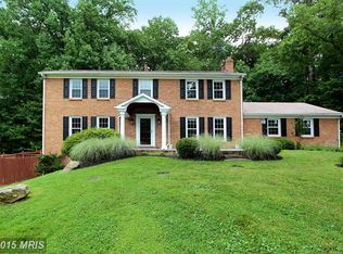 17724 Lisa Dr, Derwood, MD 20855