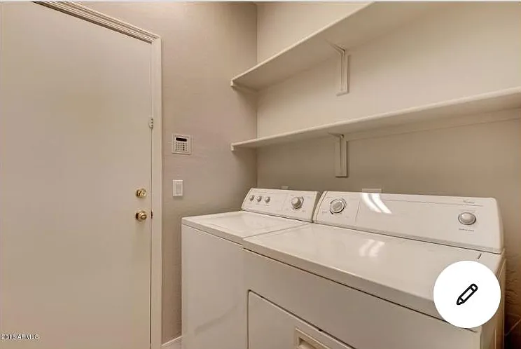 2615 E Brooks St — Photo 15