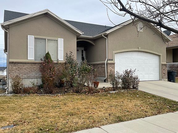 2nd image of 8019 S Madison Nan Dr