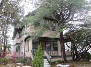 1940 Chapel St, New Haven, CT 06515