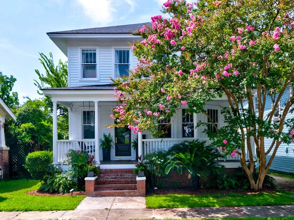 77 Maple St, Charleston, SC 29403