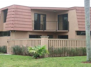 8225 Thames Blvd, Boca Raton, FL 33433