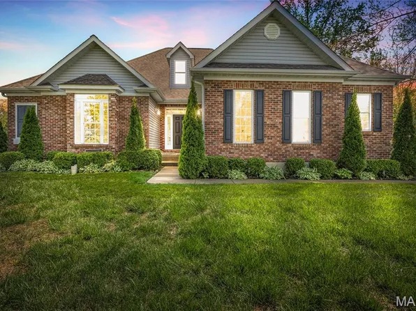 412 Wellington Pl, Farmington, MO 63640