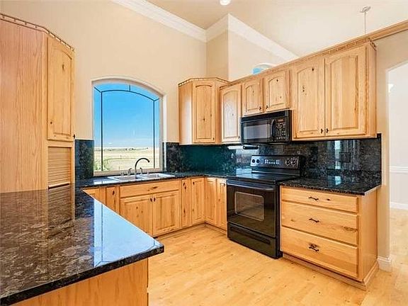 3rd image of 4205 Valley Canyon Dr #1