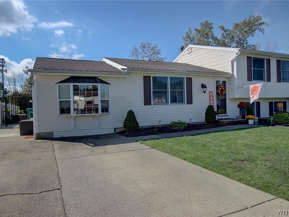 4498 Buckingham Ln, Hamburg, NY 14075 Zillow