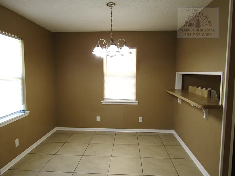 213 Stevenson St — Photo 2