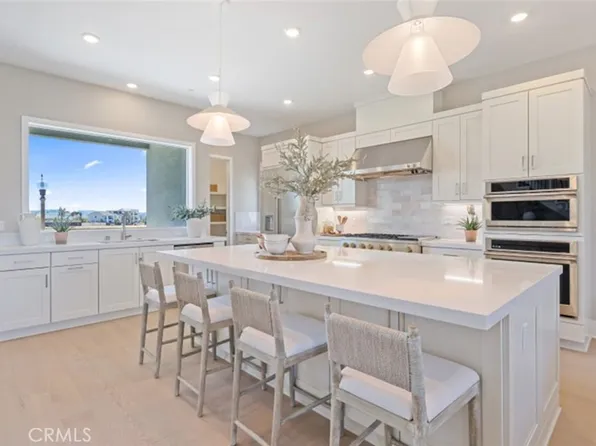 425 Shrike, Irvine, CA 92618