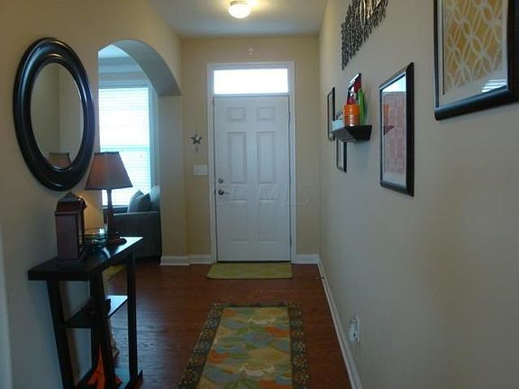 2nd image of 113 Hummock Dr