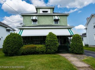 517 Moosic Rd, Old Forge, PA 18518