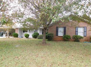 207 Countrywood Ct, Harvest, AL 35749