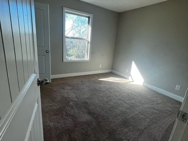 296 Cainsville Rd — Photo 5