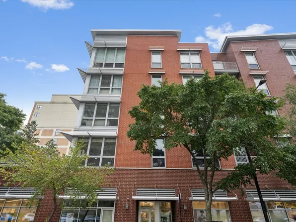 2025 S Indiana Ave APT 407, Chicago, IL 60616
