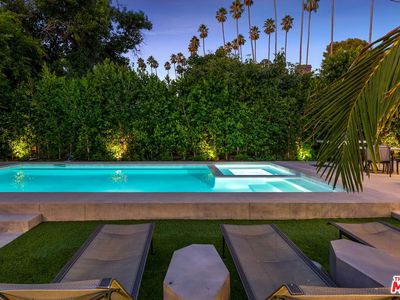1979 N Van Ness Ave, Los Angeles, CA, 90068