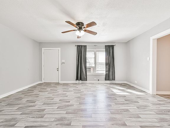 4th image of 1021 Maple St