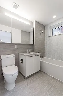 Rented by Bond New York | media 9