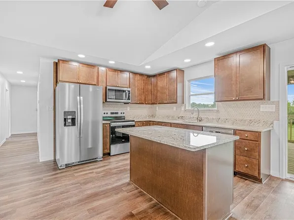 123 NW 171st Rd, Warrensburg, MO 64093