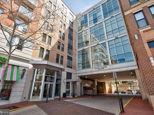 444 W Broad St Unit 204, Falls Church, VA 22046