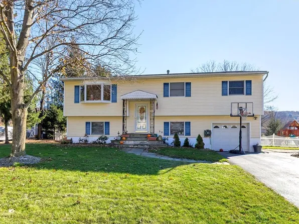 367 Lake Shore Dr, Monroe, NY 10950