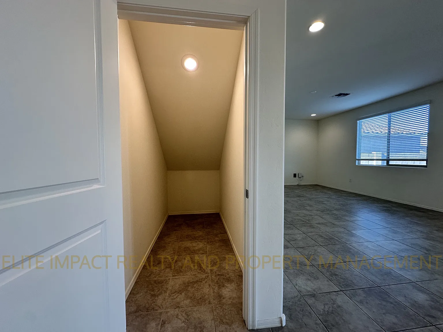 6373 East Calle del Patagon - 1 — Photo 3