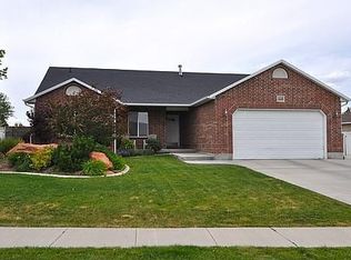 4448 W Lennox Dr, South Jordan, UT 84095