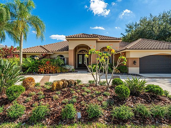 3rd image of 378 Coconut Circle