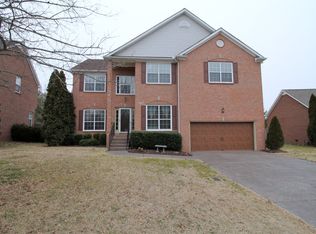 7013 Meadow Ridge Cir, Nashville, TN 37221