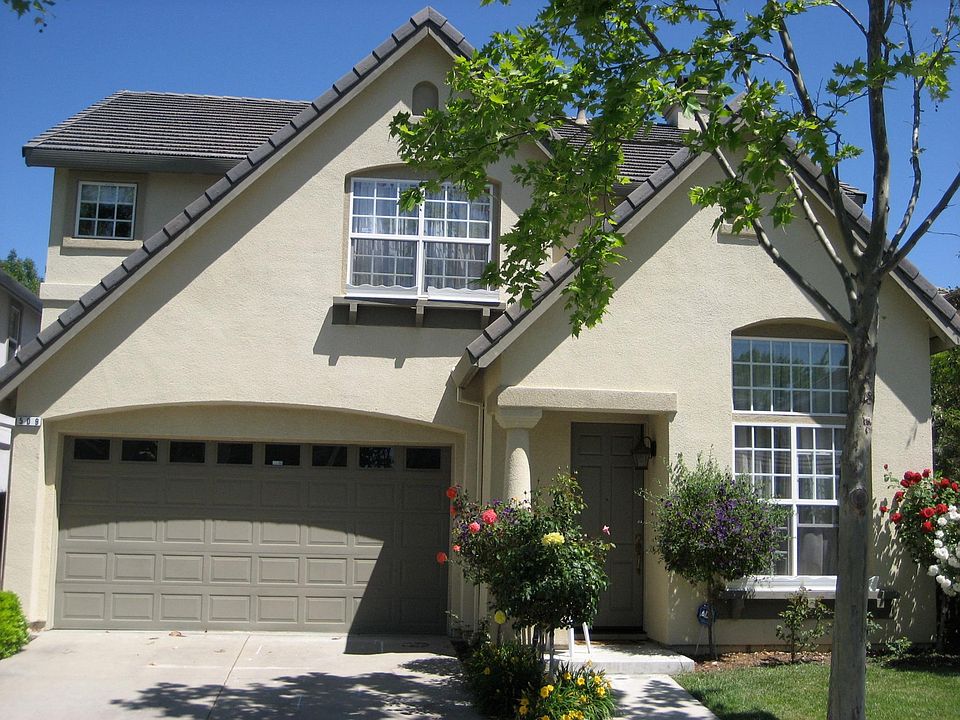 1st image of 509 Cherry Blossom Ln