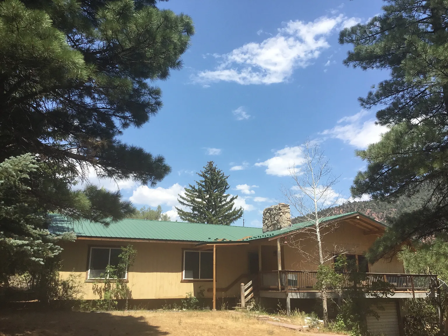 3 bed, 2100 sqft, $4,400 — Photo 2