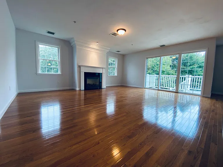 Large Living Room with Access to Deck