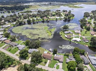 9028 E Gospel Island Rd, Inverness, FL 34450